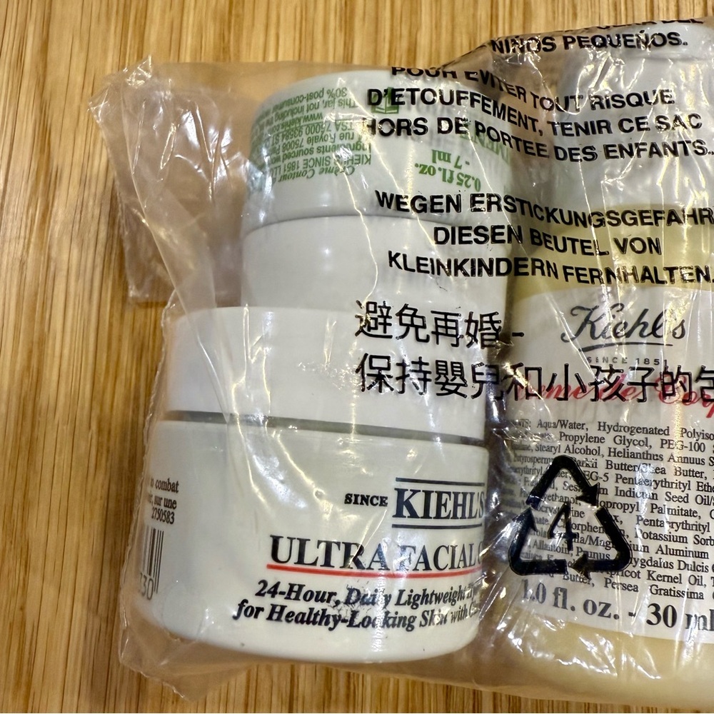 Kiehl’s Skincare Set NEW Ultra Facial Cream Eye Treatment Vitamin C - Picture 4 of 5